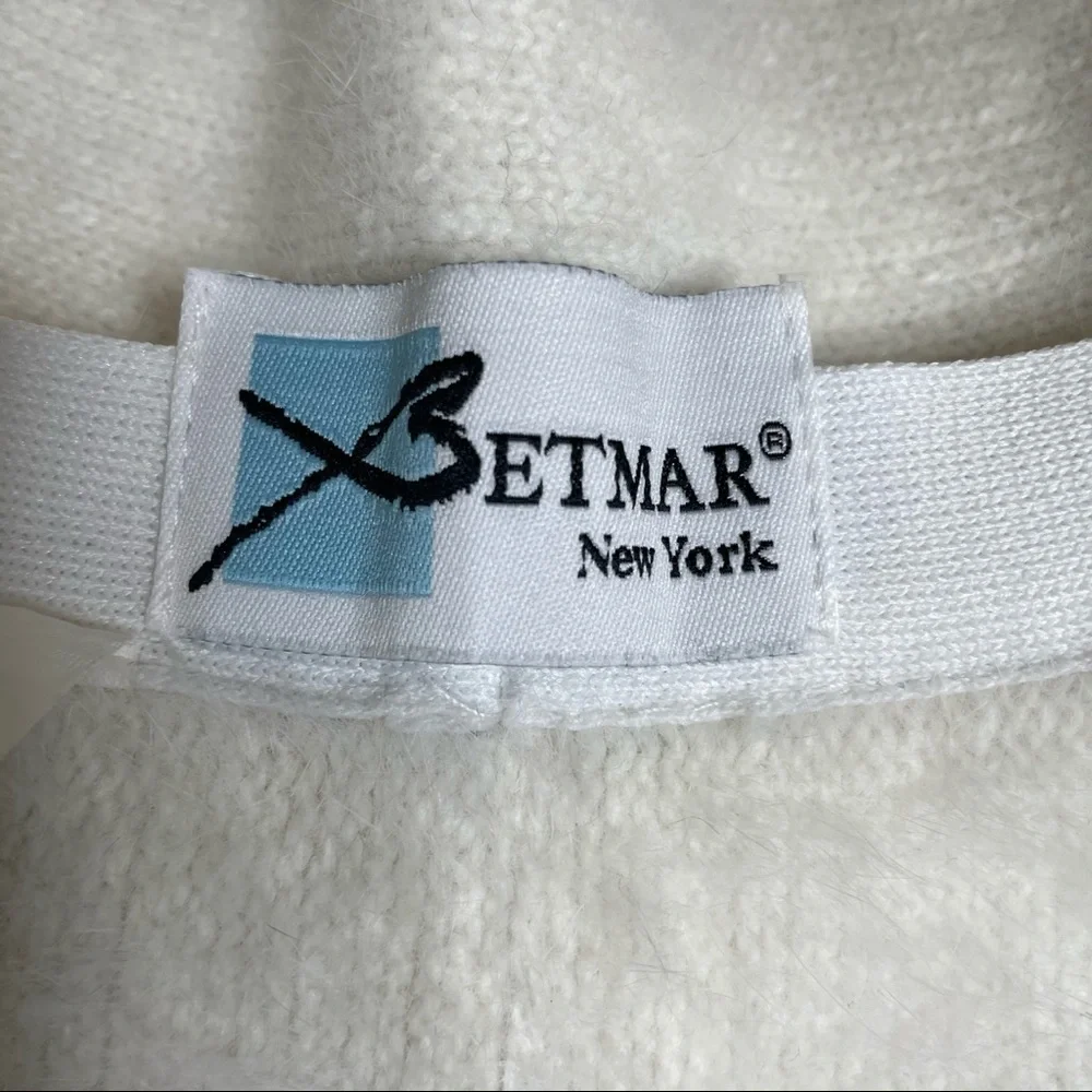 Vintage Betmar New York Angora Blend Off White Fuzzy Bucket Hat Women Y2K - Picture 9 of 9